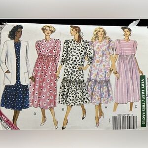 Vintage Butterick Pattern 4577 Maternity Dress & Jacket 
Sizes 6-12 
EASY SEW
UC